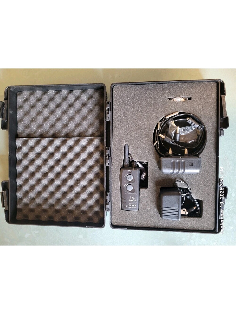 DOGTRA 1200 NCP Dog Training Collar w/Remote, Charger & Case